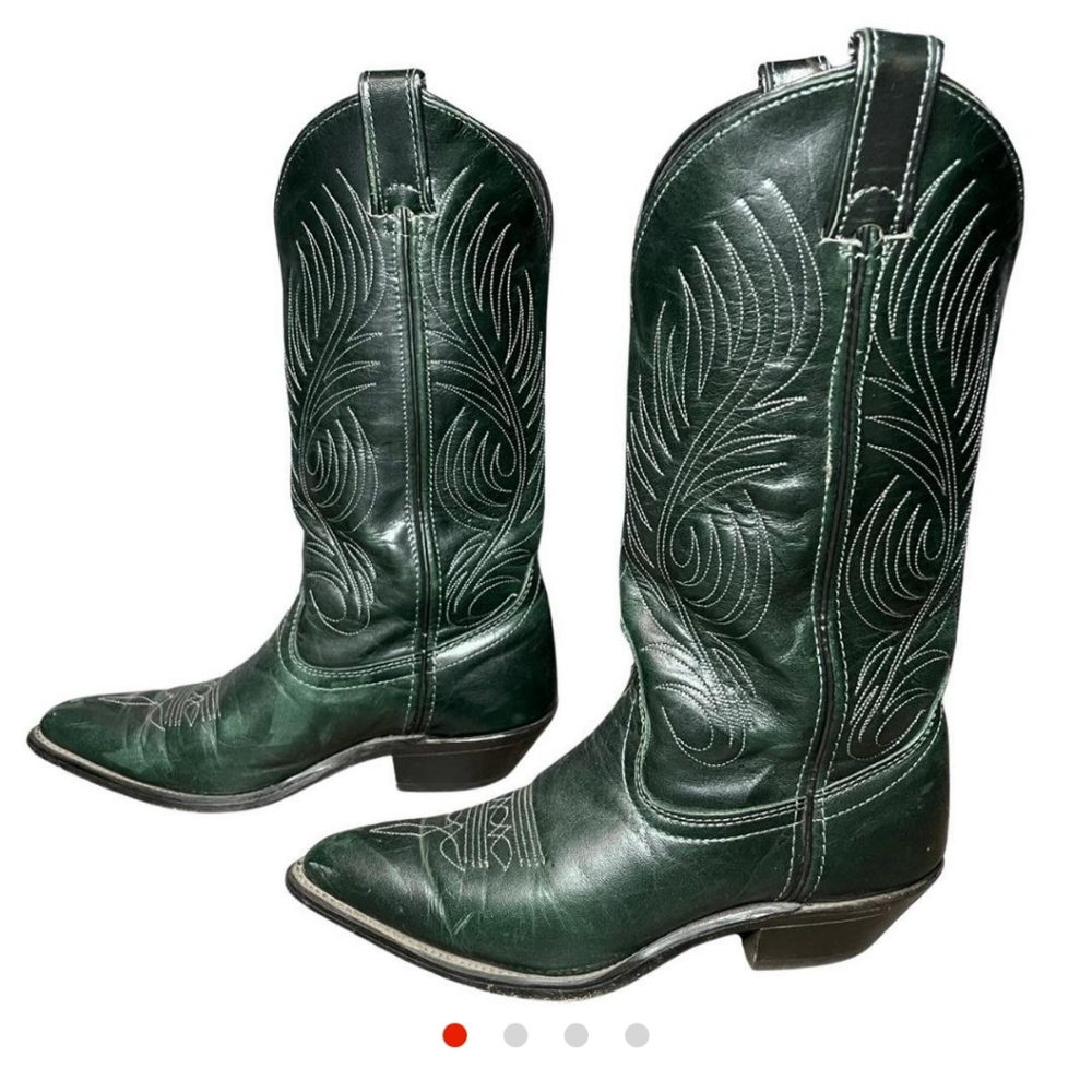 Women's cowboy boots